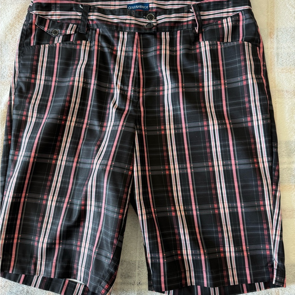 ⭐️Golf America Women’s Plaid Bermuda Shorts Black Pink White Red